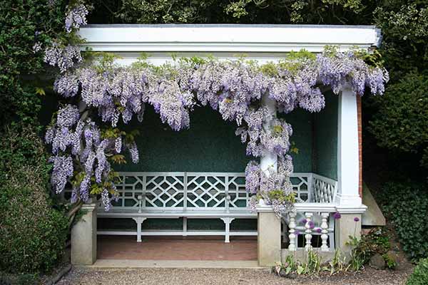 seating in Ascott House gardens