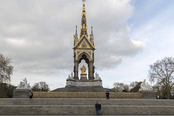 Albert Memorial , Kensington Gardens