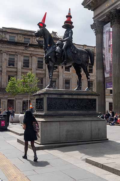 Duke of Wellinton statue wearing a cone, Glasgow