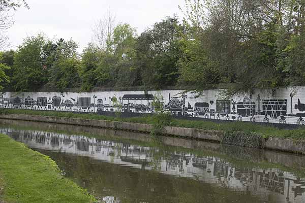 Grand Union Canal Wolverton Mural