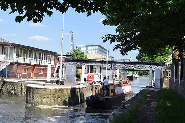 Grand Union Canal Brentford Locks